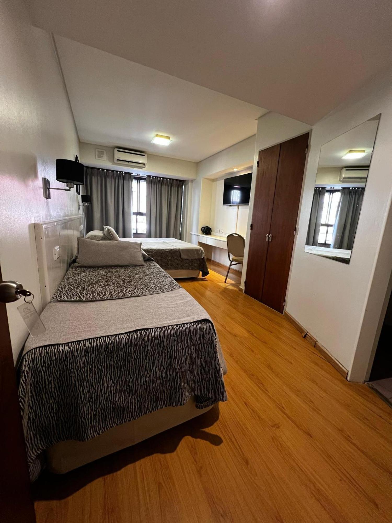 Hotel Dion 마르델플라타 외부 사진