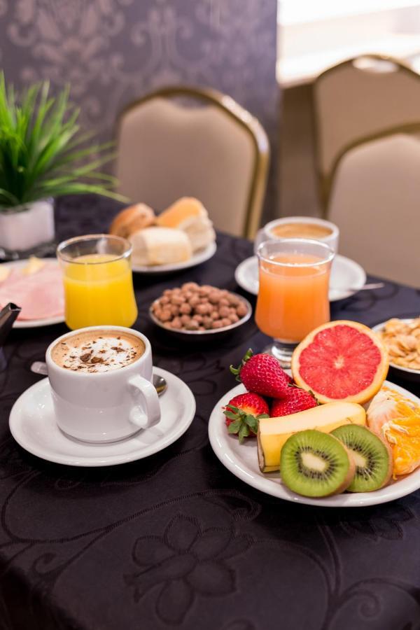 Hotel Dion 마르델플라타 외부 사진